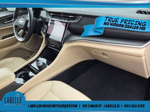 Used 2021 Jeep Grand Cherokee L Limited RWD image 19