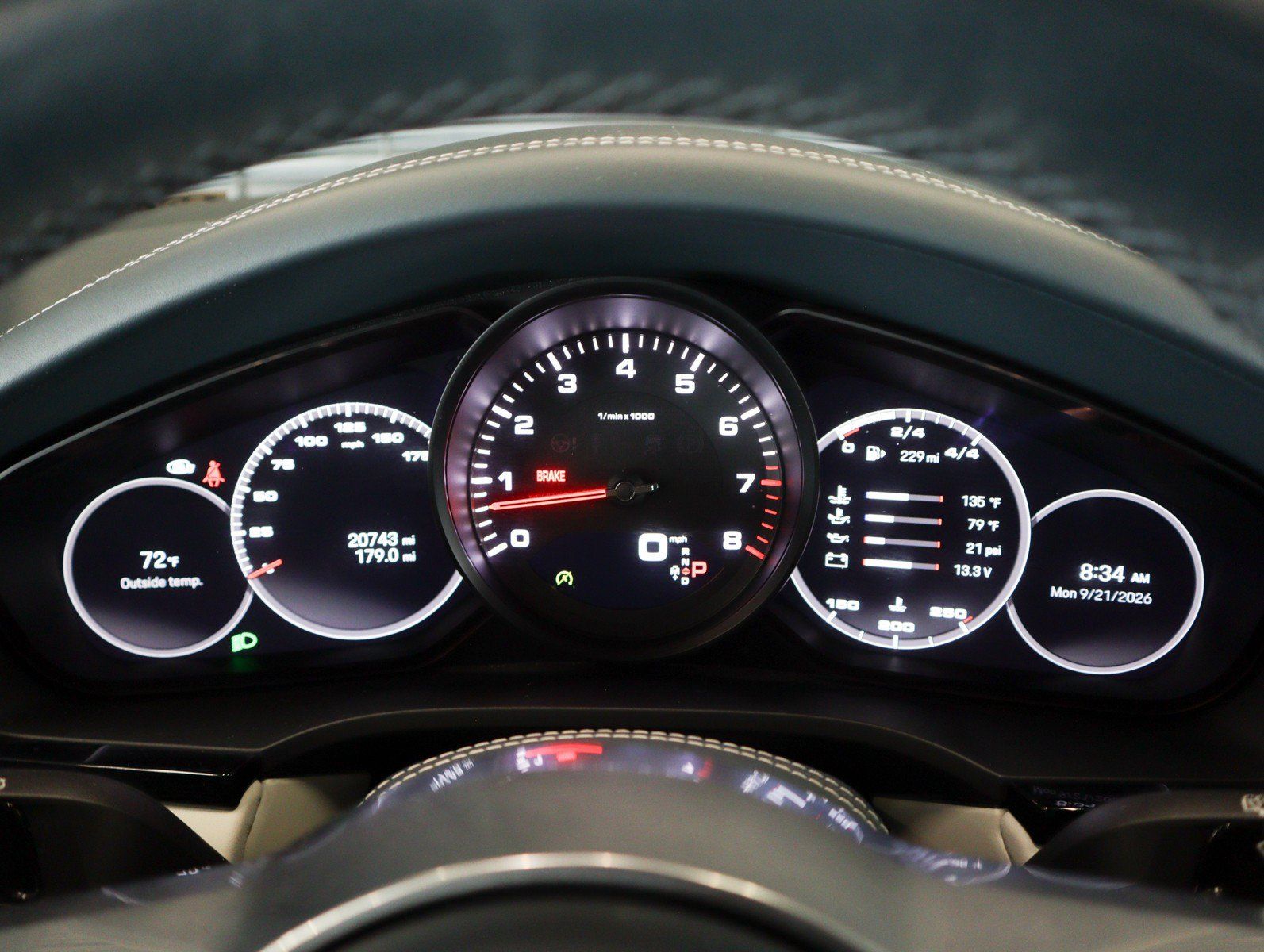 Certified 2023 Porsche Cayenne AWD/4WD image 15