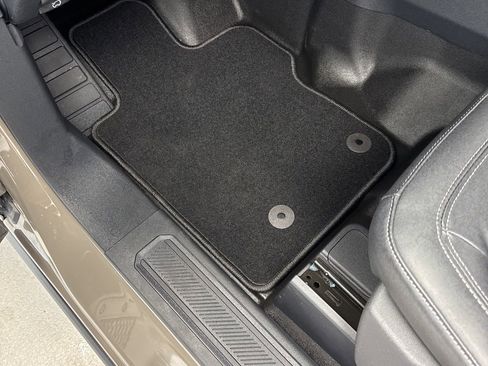 New 2026 Ford Bronco Badlands image 15