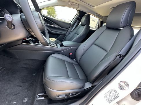 Certified 2025 MAZDA CX-30 AWD 2.5 S w/ Preferred Package image 16