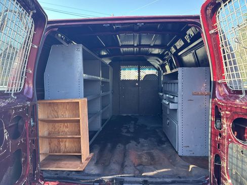 Used 2005 Ford E-250 and Econoline 250 image 14