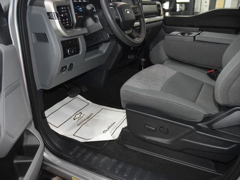 Used 2024 Ford F600 4x4 Regular Cab Super Duty w/ XLT Value Package image 20