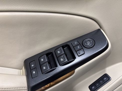 Used 2015 GMC Yukon Denali image 14
