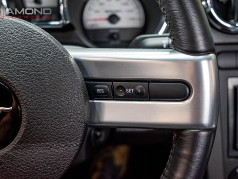 Used 2008 Ford Mustang GT RWD image 85