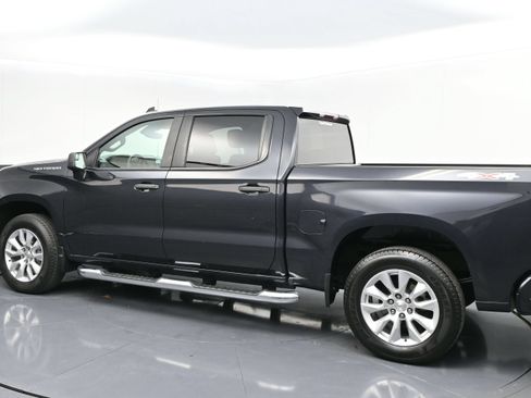 Certified 2023 Chevrolet Silverado 1500 Custom w/ LPO, Dark Essentials Package AWD/4WD image 6