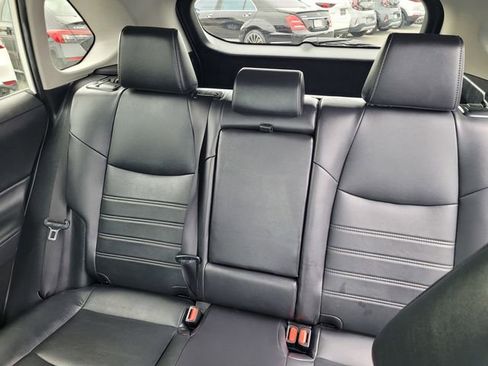 Used 2022 Toyota RAV4 XLE Premium FWD image 12