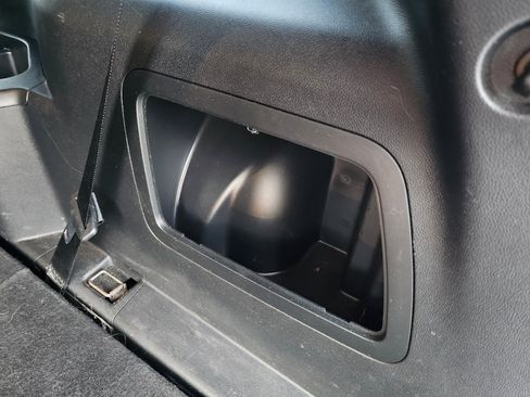 Used 2018 Ford Explorer XLT w/ Equipment Group 202A image 27