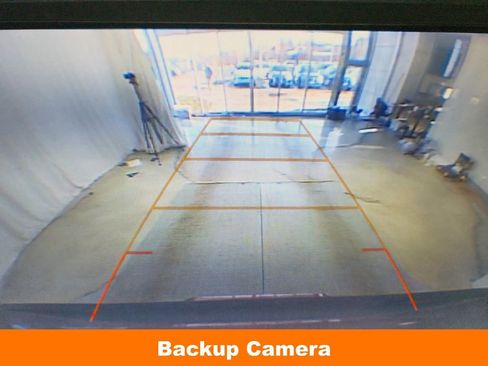 Used 2018 GMC Yukon SLT w/ Premium Edition image 22