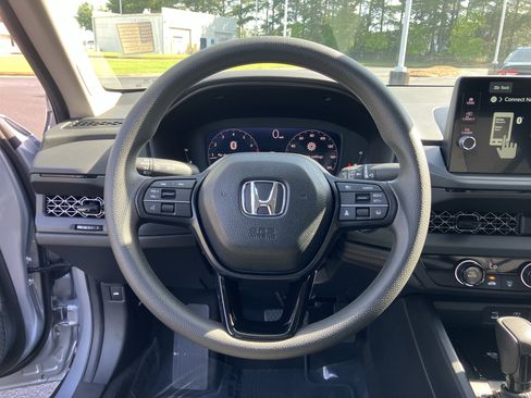 Used 2026 Honda Accord LX image 20
