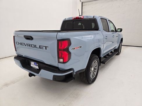 New 2025 Chevrolet Colorado LT w/ LT Convenience Package image 35