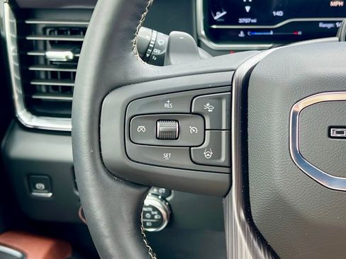 Used 2024 GMC Sierra 1500 Denali Ultimate image 28