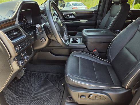 Used 2023 Chevrolet Tahoe Premier w/ Texas Edition RWD image 28