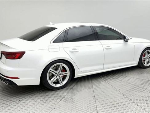 Used 2019 Audi S4 Premium Plus w/ Premium Plus Package image 2