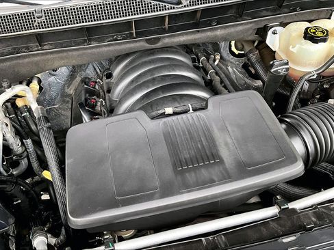 Used 2021 Chevrolet Tahoe LT w/ LT Signature Package RWD image 35