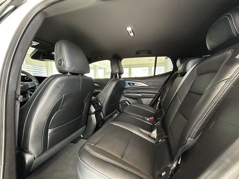 Used 2025 Chevrolet Equinox EV LT w/ Convenience Package FWD image 17