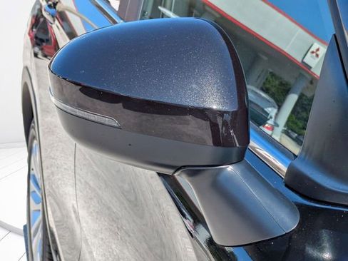 New 2025 Mitsubishi Outlander ES image 12