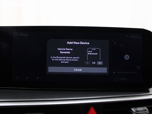 Used 2024 Kia Sorento S image 41