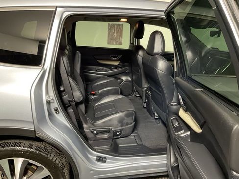 Used 2022 Subaru Ascent Limited AWD/4WD image 34