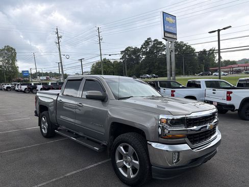 Used 2017 Chevrolet Silverado 1500 LT w/ All Star Edition RWD image 5
