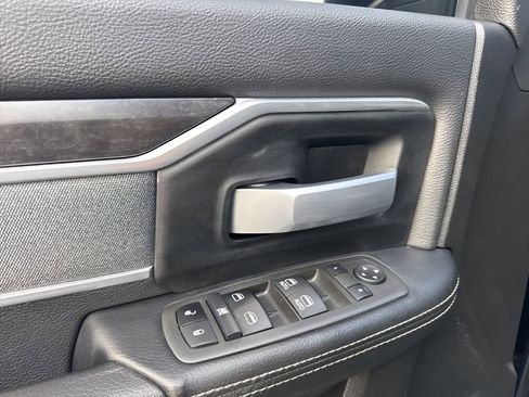 Used 2022 RAM 2500 Big Horn w/ Level C Equiment Group image 27