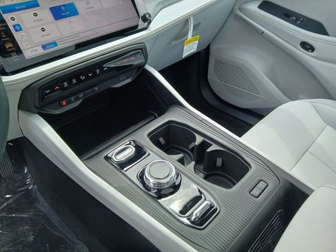 New 2026 Jeep Cherokee Limited AWD/4WD image 26