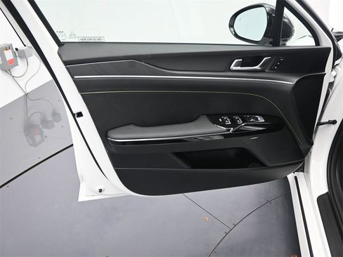 New 2026 Kia K5 GT image 18