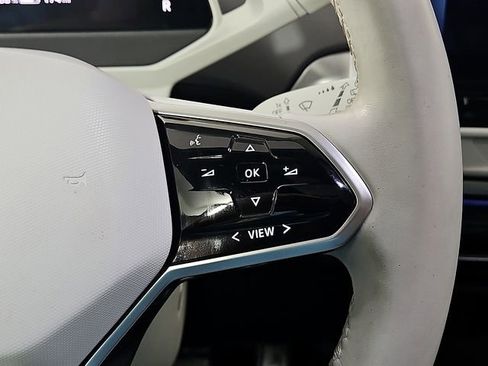 Used 2021 Volkswagen ID.4 1st Edition image 24