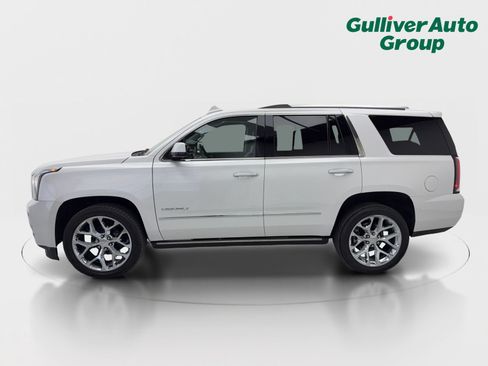 Used 2020 GMC Yukon Denali w/ Denali Premium Package RWD image 3