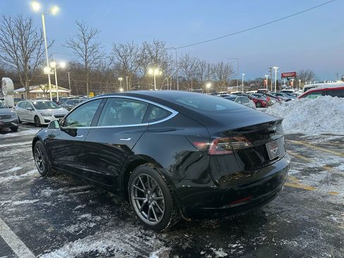 Used 2020 Tesla Model 3 Standard Range image 5