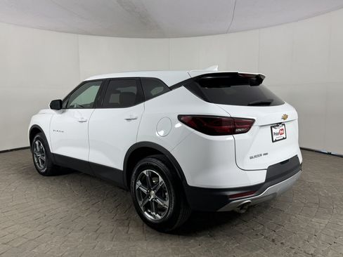 Used 2025 Chevrolet Blazer LT AWD/4WD image 5