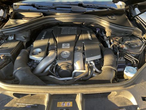 Used 2019 Mercedes-Benz GLE 63 AMG 4MATIC image 51