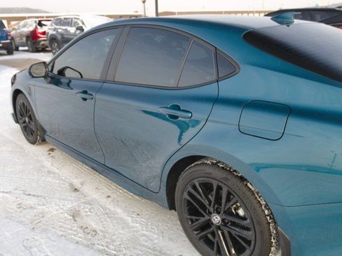 Used 2026 Toyota Camry SE image 8