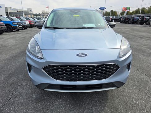 Used 2022 Ford Escape SE w/ Cold Weather Package image 6