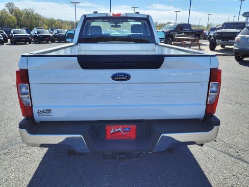 Used 2021 Ford F250 XL w/ Power Equipment Group image 4