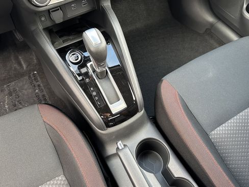 New 2025 Nissan Versa SR w/ Trunk Package image 17