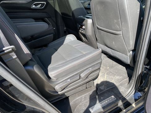 Used 2021 Chevrolet Tahoe RST w/ Luxury Package image 7