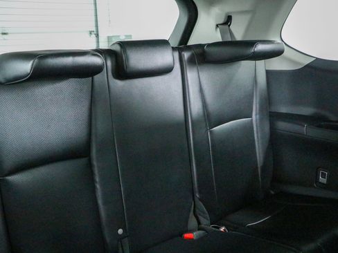 Used 2025 Toyota Grand Highlander AWD image 29