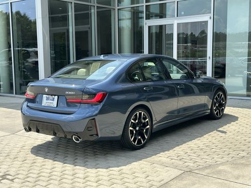Used 2025 BMW 330i Sedan w/ M Sport Package RWD image 64