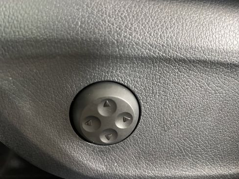 Certified 2026 Mercedes-Benz GLE 350 4MATIC image 4