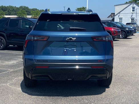 New 2026 Chevrolet Equinox RS w/ Convenience Package III FWD image 4