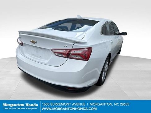 Used 2022 Chevrolet Malibu LT w/ Leather Package FWD image 7