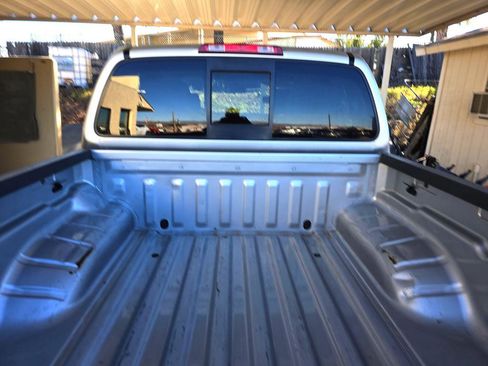 Used 2019 Nissan Frontier SV image 32