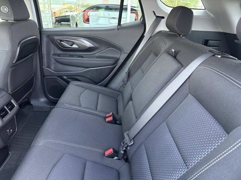 Used 2023 GMC Terrain SLE FWD image 22