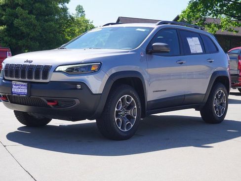 Used 2021 Jeep Cherokee Trailhawk AWD/4WD image 7
