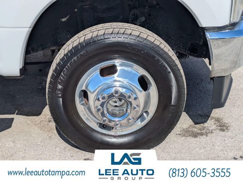 Used 2020 Ford F350 XLT w/ FX4 Off-Road Package AWD/4WD image 10