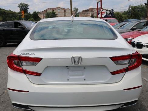 Used 2018 Honda Accord LX image 6