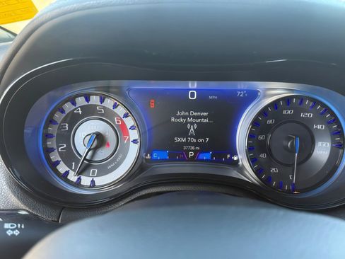 Used 2022 Chrysler 300 S w/ Safetytec Plus Group image 30