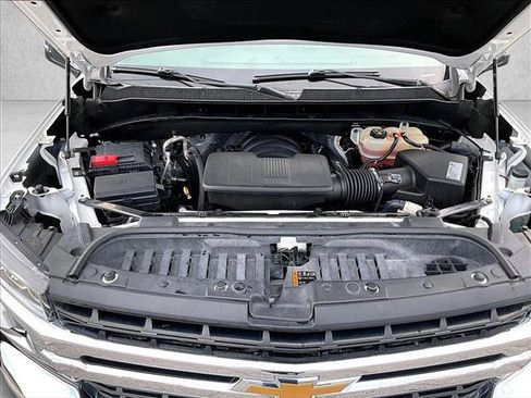 Used 2020 Chevrolet Silverado 1500 LT RWD image 11