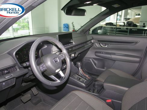 Used 2024 Honda CR-V Sport image 16