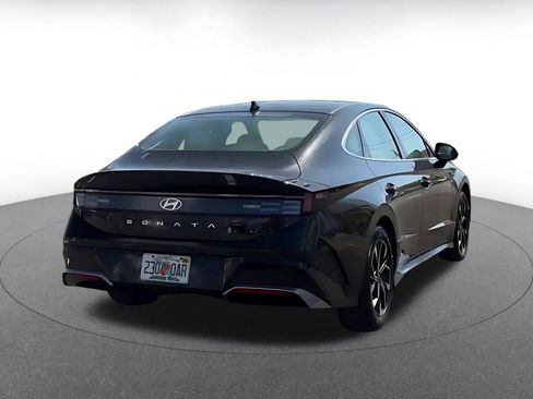 Used 2025 Hyundai Sonata SEL FWD image 15